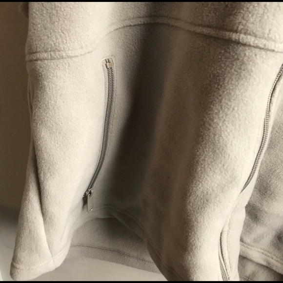 Columbia Fleece Vest - Picture 4 of 5